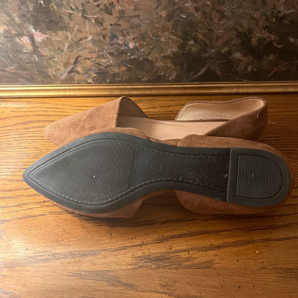 Super cute flats!